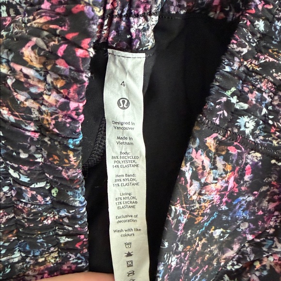 Lot of Lululemon Skirts Hotty Hot High Rise Skort Size 4 Running Tennis Preppy - Picture 5 of 11